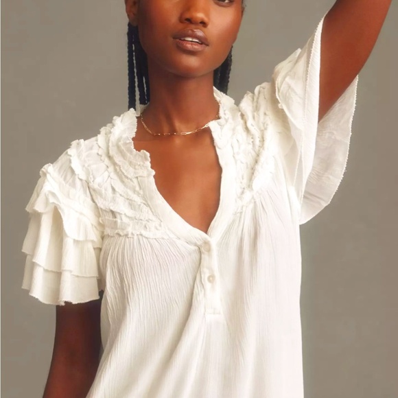Maeve Tops - EUC, Maeve by Anthropologie, White short sleeve Ruffle Yoke Blouse, Size Small